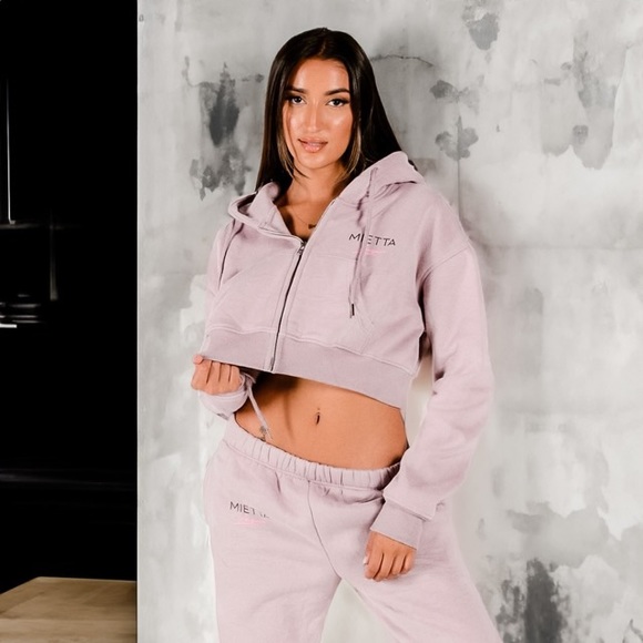 The Mietta Off-Pink Cropped Jacket - Picture 2 of 3